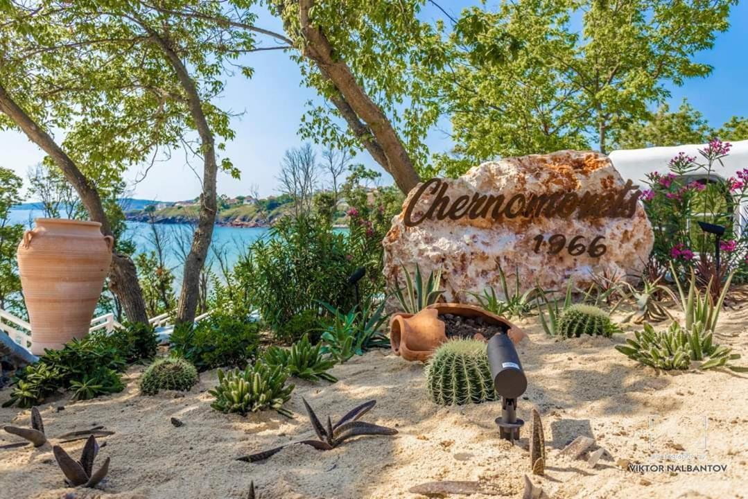 切尔诺莫雷茨July'S Island Deluxe公寓 外观 照片